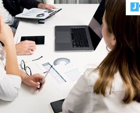Jobs that will be in demand : اهم الوظائف مطلوبة بمستقبل