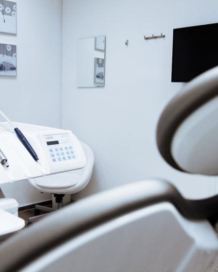 Dentist المغرب : دليل شامل لمساره واهم واجباته